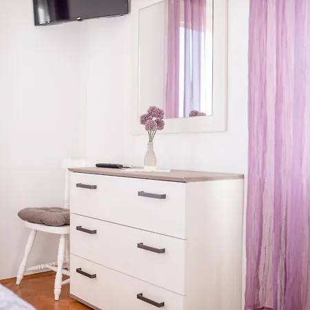 Sabina & 3* Barbat na Rabu