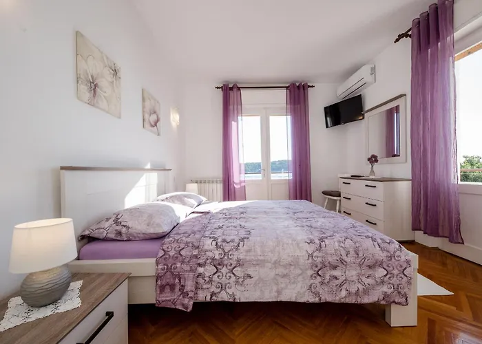 B&B Sabina Rooms & Apartments Gostinjska kuća 3*