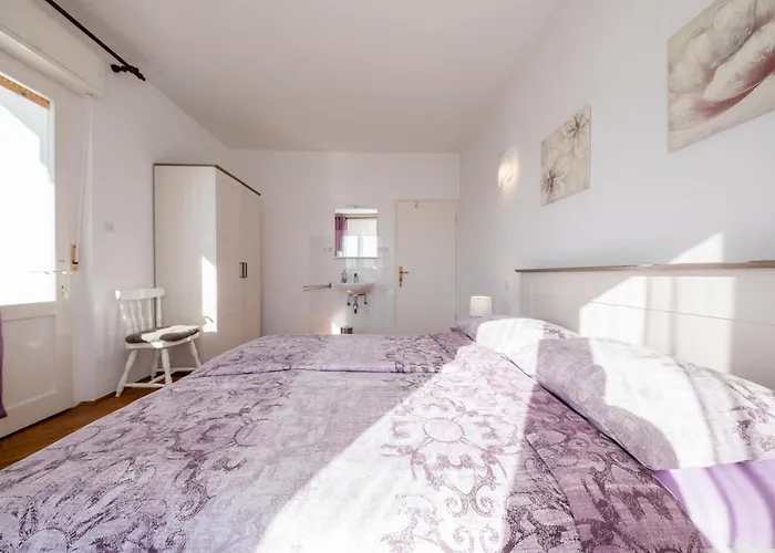B&B Sabina Rooms & Apartments 3*
