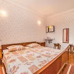 Sabina & 3* Barbat na Rabu