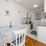 בית הארחה Sabina & Barbat na Rabu