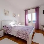 בית הארחה Sabina &