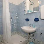 בית הארחה Sabina &