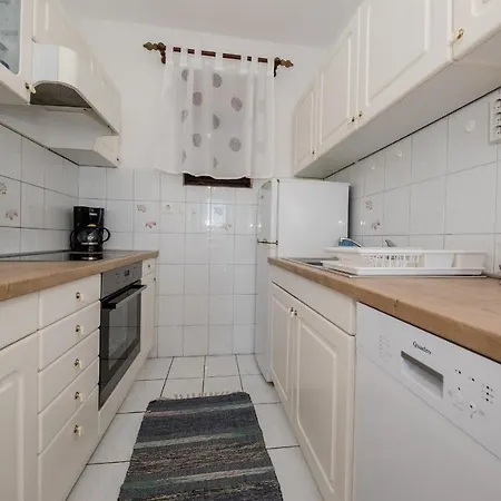 B&B Sabina Rooms & Apartments